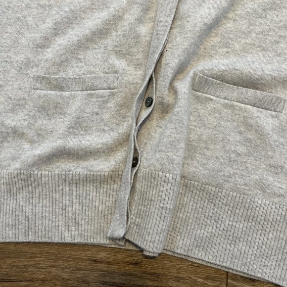 Pure Collection 100% Cashmere Cardigan Sweater SZ 8/10 Button Up V Neck Gray - Picture 7 of 10